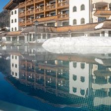 Infinity-Pool im Hotel Gasteiger Jagdschlössl