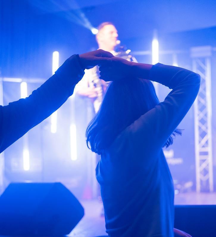DJ