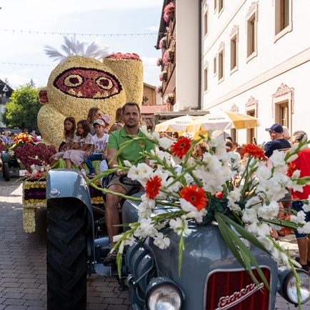 Blumencorso flower parade in Kirchberg