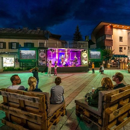 Fieberbrunner Bummelnacht mit 'Joe Carpenter Trio'