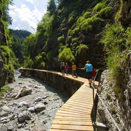 Herbstwanderwochen II & IV: Von der Enge der Klamm in die Weite der Almen