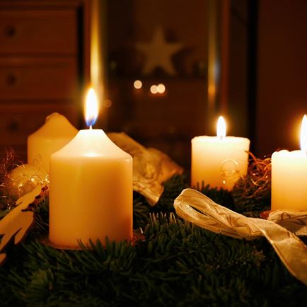 Adventkranzsegnung