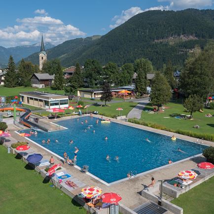 Pool Nights at the Kaiserquell: Night of Shooting Stars