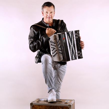 Schlager music at the Pillersee