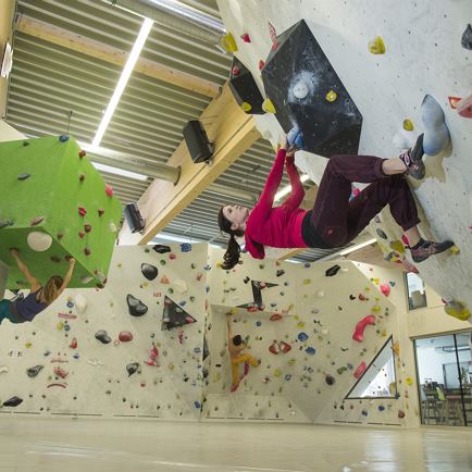 Youth programme: 'Bouldering'