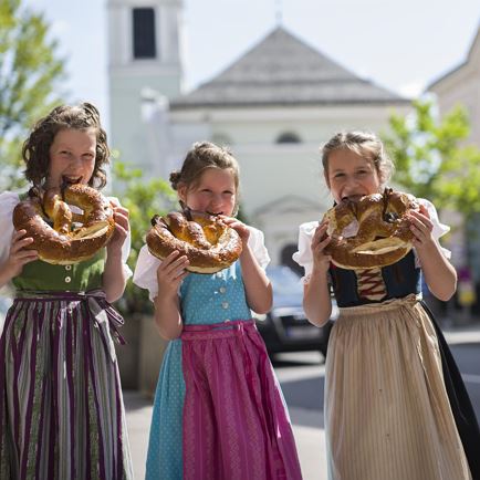 ABGESAGT: Breznsuppenfest mit Dirndlgaudi