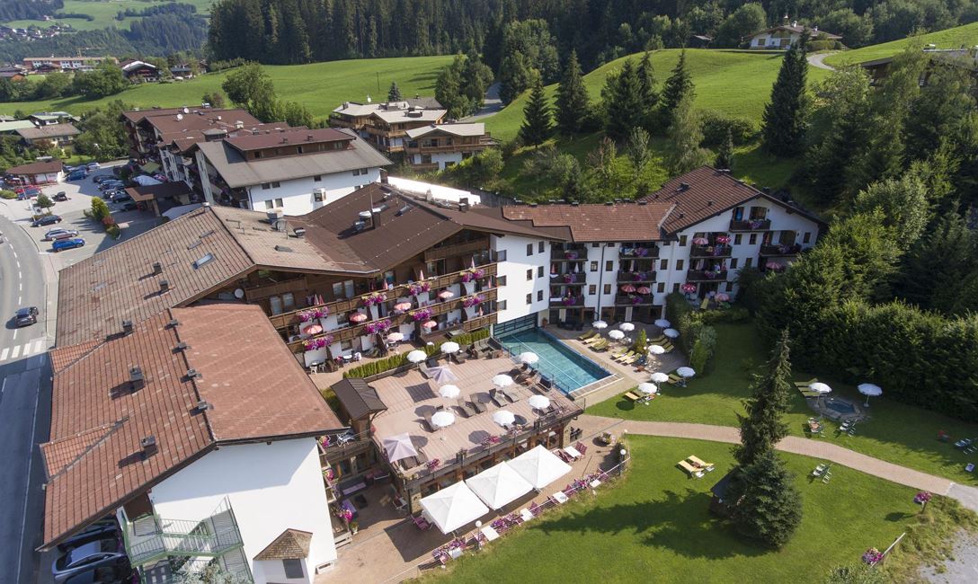 Hotel_Kroneck_Schauerstr_45_Kirchberg_08_2018_Luft