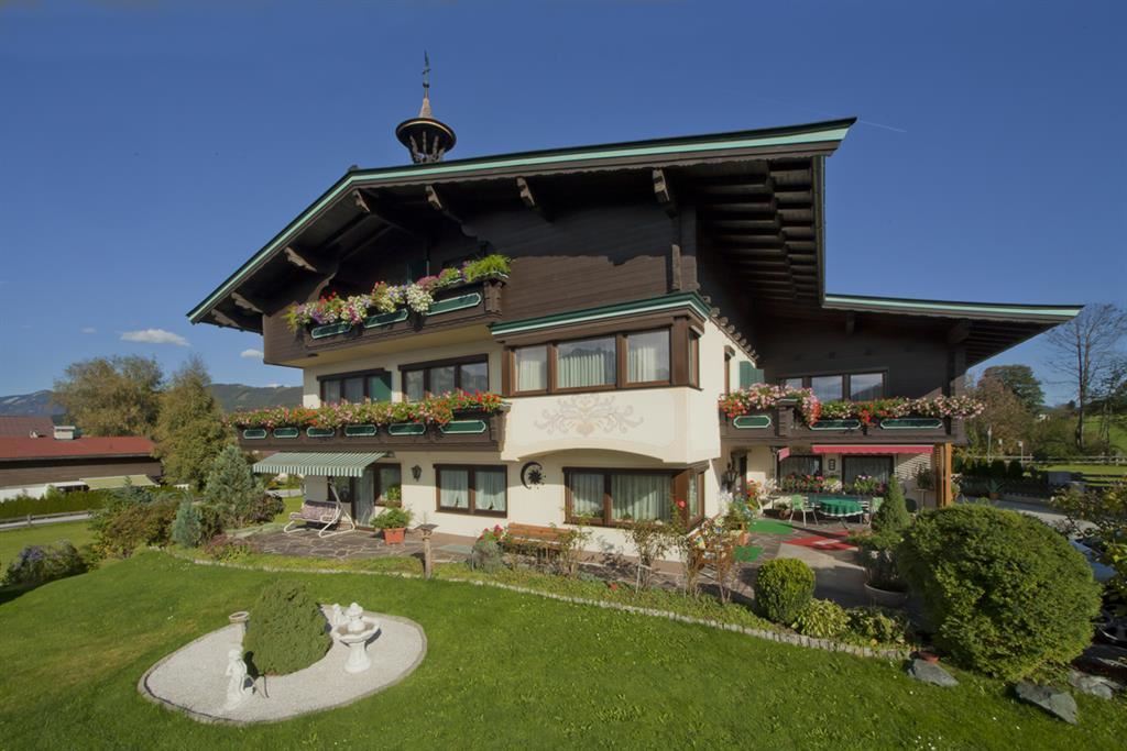 Gästehaus Mariacher, St. Johann in Tirol Sommer