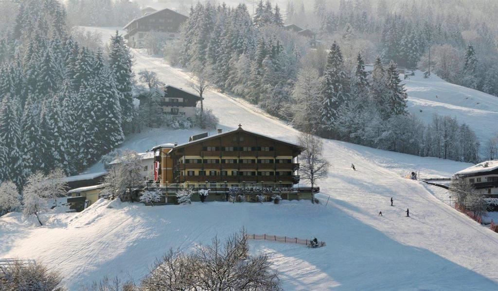 Winter an der Piste St Johann in Tirol