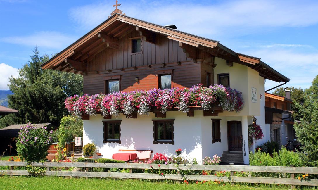 Hausansicht Sommer