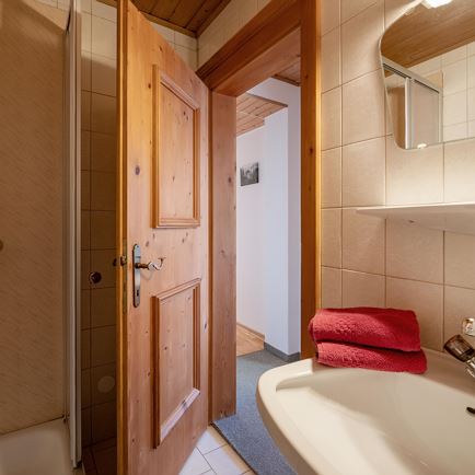 Boarbauer_Sporerberg_18_Kirchberg_12_2023_Badezimm