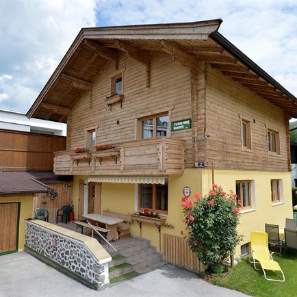 Ferienhaus Chalet Aumayr, St. Johann Tirol