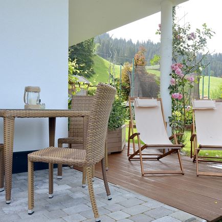 Terrasse mit Berbglick Sommer