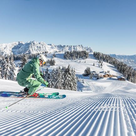 Skifahren und Snowboarden in den Kitzbüheler Alpen