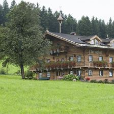 Pfaringhof mit Gästehaus Vroni