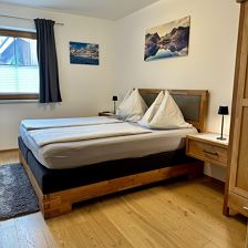 Schlafzimmer 2
