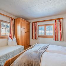 Schlafzimmer 1 Seitenansicht