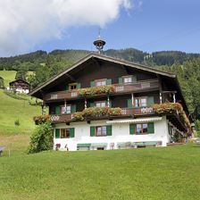 Hausansicht Sommer 2