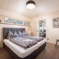 pure mountain BASE one . Schlafzimmer 1