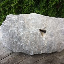Steinfund Herzgeode mit Kistallen