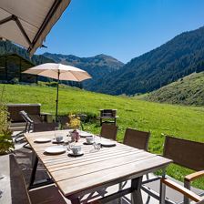 Heualm_Kurzer_Grund_22_Hpfgarten_09_2026_Terrasse