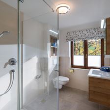 Ferienhaus_Widmann_Brueggelbach_34_Kirchberg_Badez