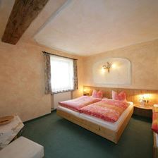 Dreibettzimmer