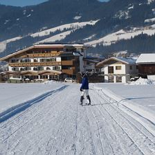 Schiabfahrt bis zum Haus