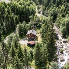 Rettensteinhütte_Vogelperspektive_Hütten_Aschau