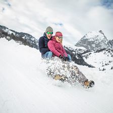 Rodeln in Kirchdorf (c) Mirja Geh (10)