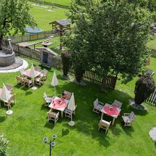 Frühstück im Garten