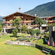 Oberhabach_Gesamt_mit_Garten