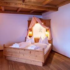 PlaTo Jagdschlössl Zimmer 1500px-22 (1)
