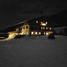 Haus Winternacht