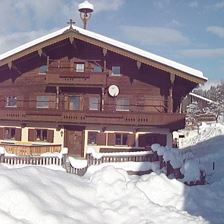 Hausansicht Winter