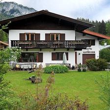 Hausansicht Sommer - II