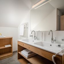 Hotel_Fischer_St.Johann_Tirol_Loft_6380_Bad_2