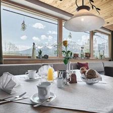 Früstück m Aussicht