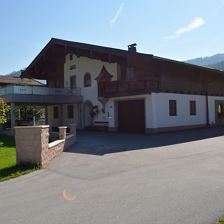 Haus mit Garage