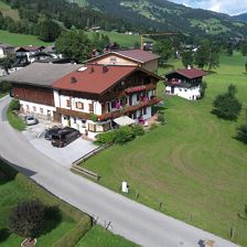 Sommeransicht mit Drohne 2