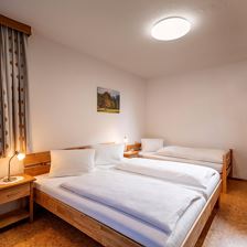 Appartement 1 - Schlafzimmer