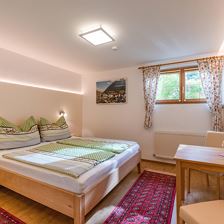 Chalet_Berta_Bichling_40_Westendorf_Schlafzimmer_2