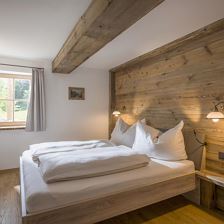 Chalet_Felsbichl_Haus_12_Woergl_Schlafzimmer