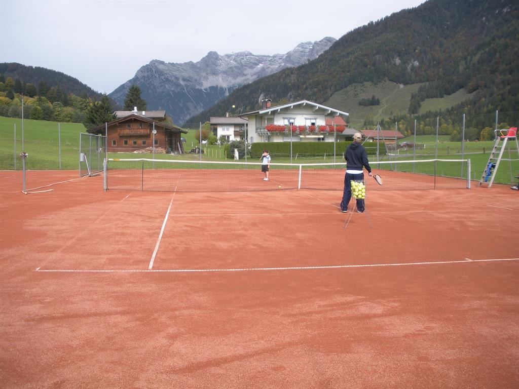 Tennisplätze Warming 2