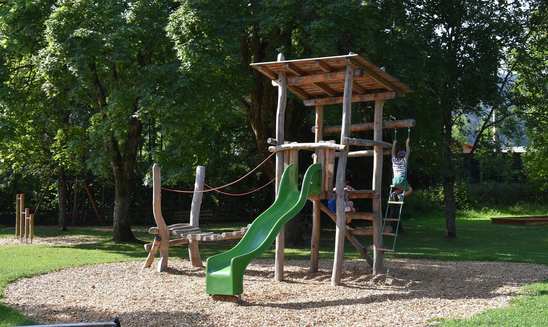 Spielplatz St. Johann in Tirol Spatzennest