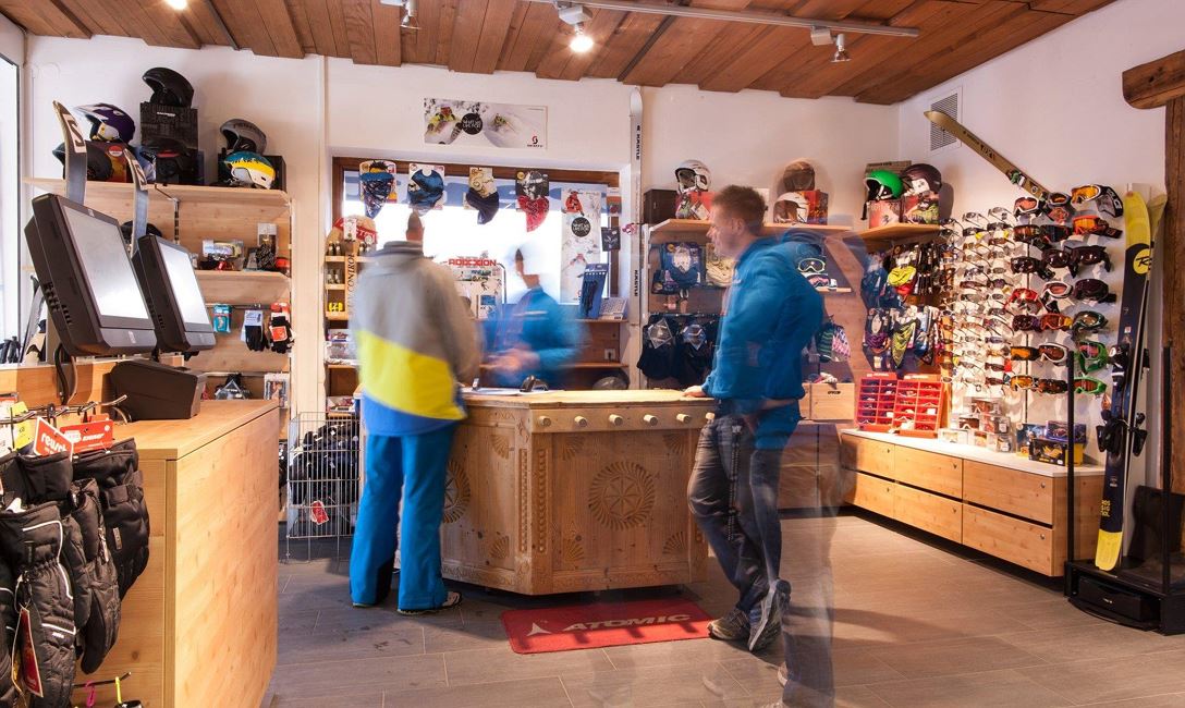 Christl Haas Sporthaus St. Johann in Tirol