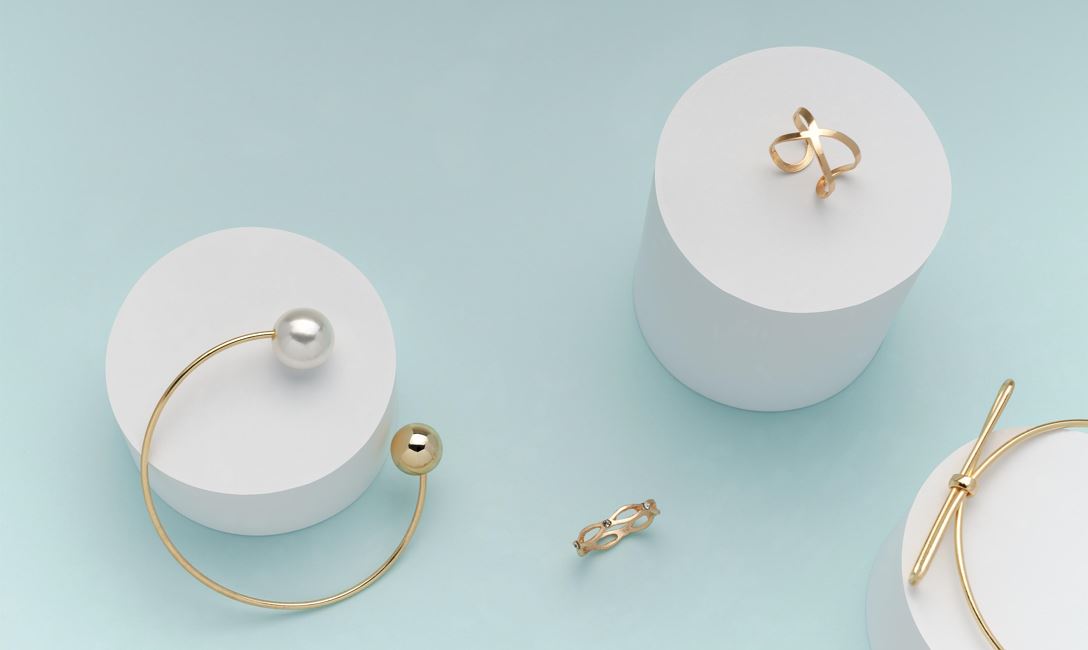 Schmuck@shutterstock