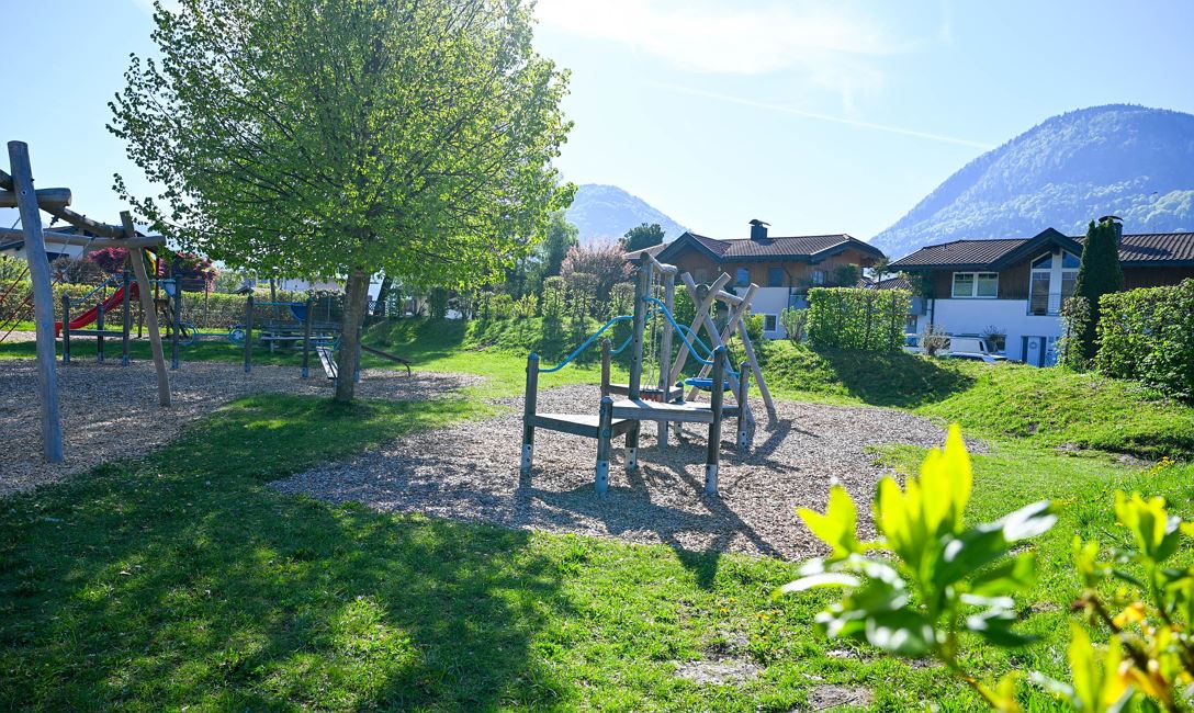 Spielplatz1@Region Hohe Salve-Larissa Weiskopf