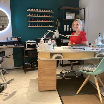 MA Nagelstudio und Make-up