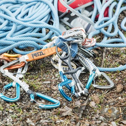 Climbing area Adolari